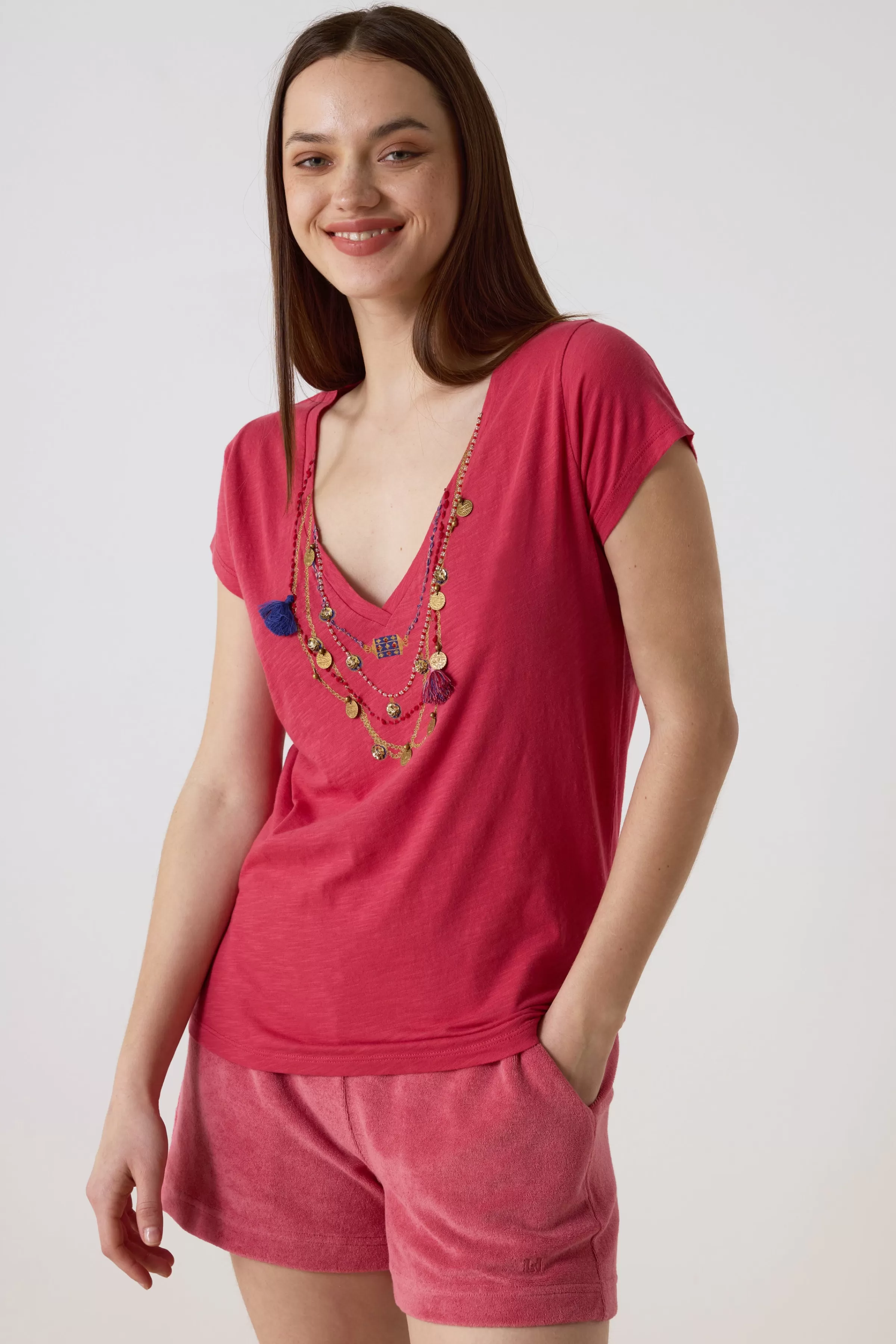 Shop Leon&Harper T-shirt Tonton Medail Cherry