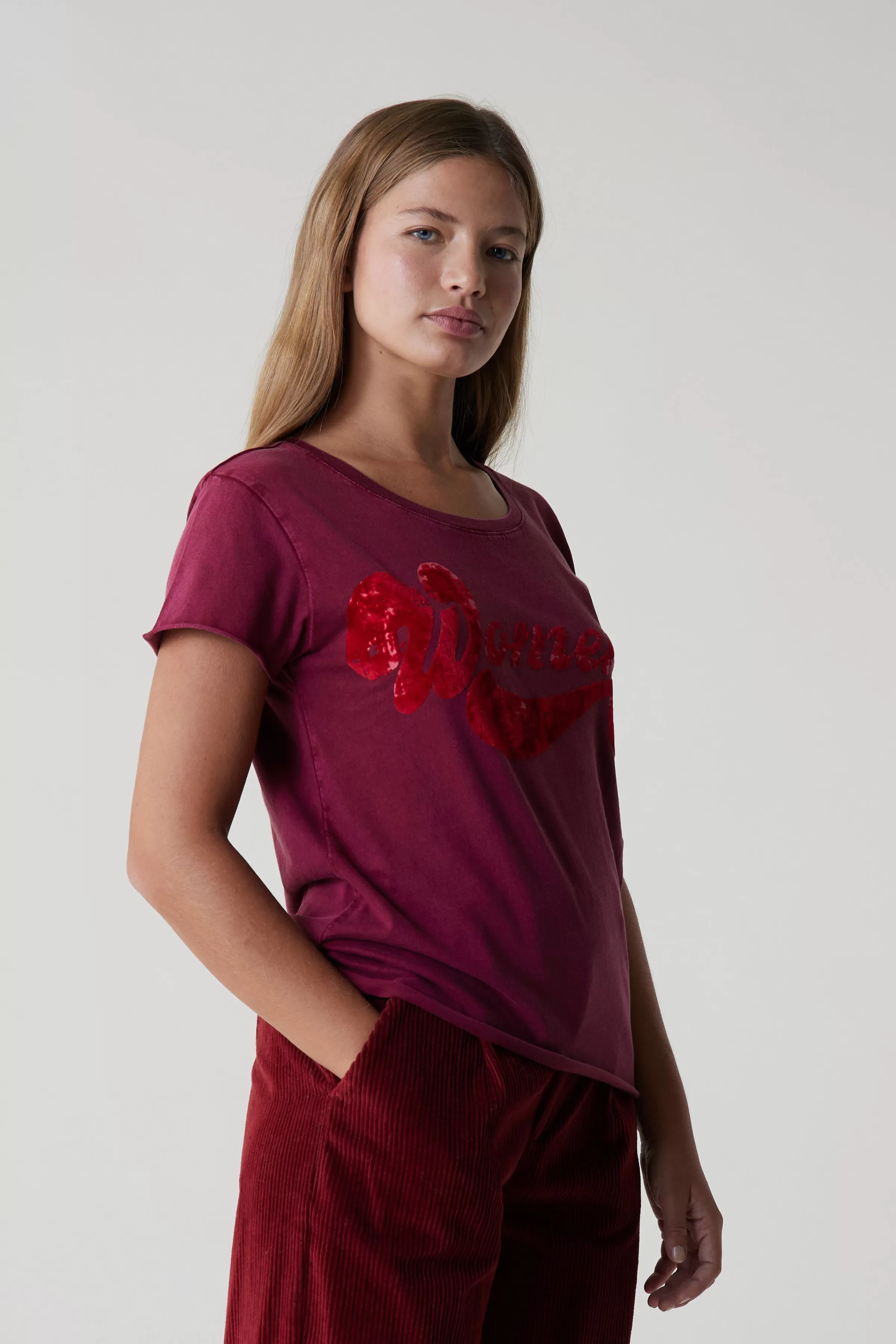 New Leon&Harper Tshirt Toro Women Wine